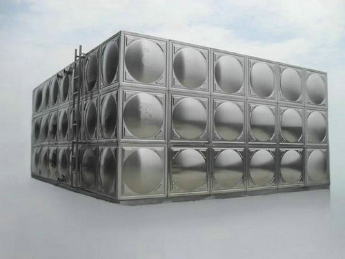 安裝在地下室的西安不銹鋼消防水箱一般選擇什么形狀？